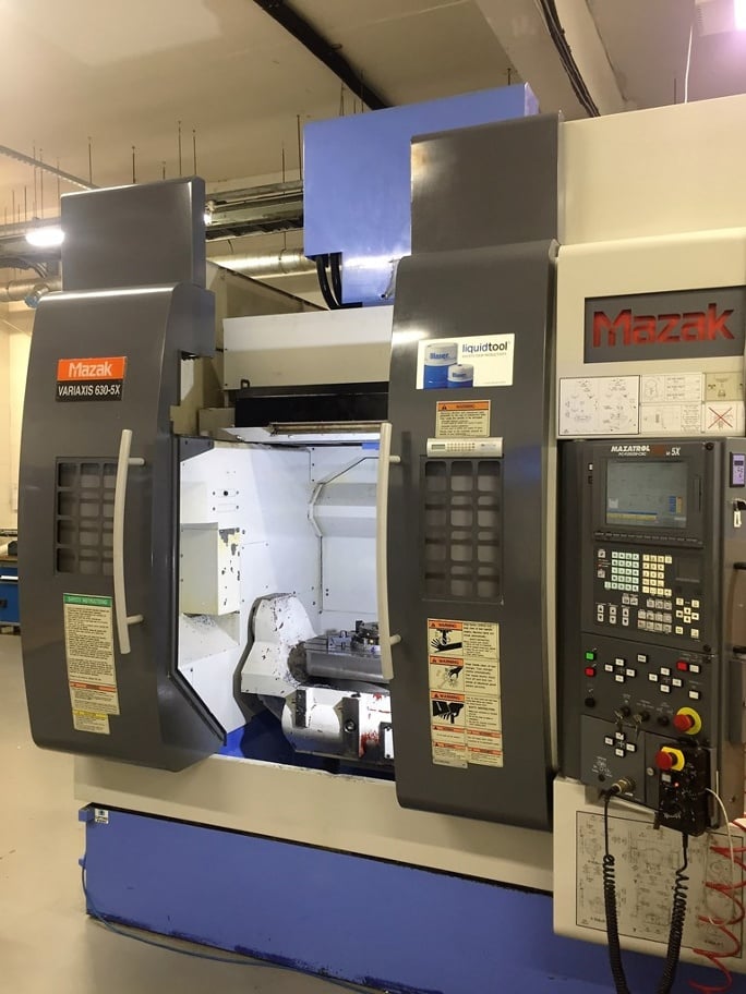 MAZAK variaxis 630 5X  2003